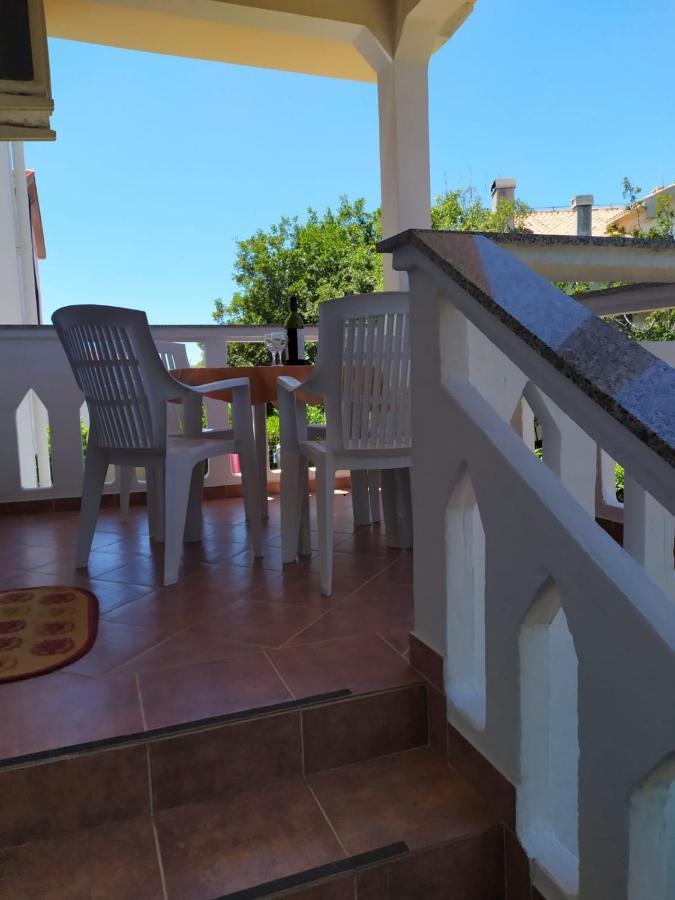 Cozy Apartments Danica Novalja - Ground Floor Екстер'єр фото