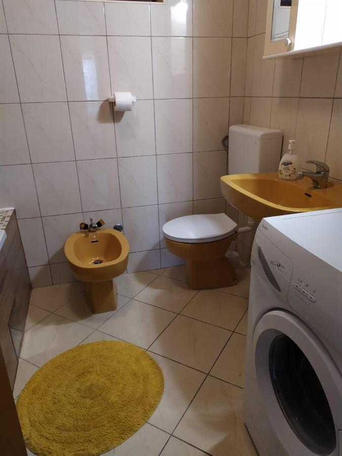 Cozy Apartments Danica Novalja - Ground Floor Екстер'єр фото
