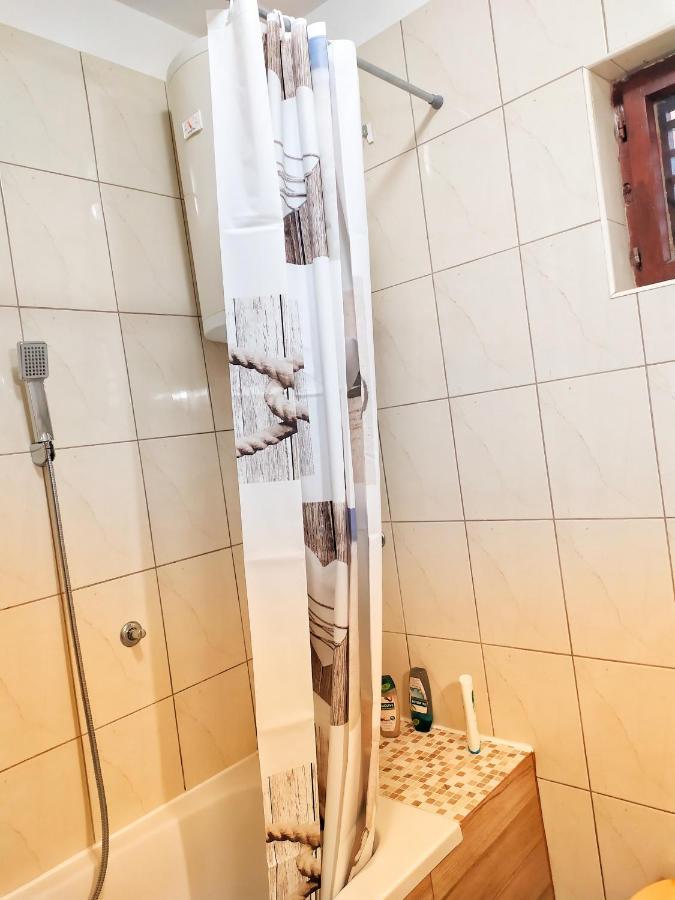 Cozy Apartments Danica Novalja - Ground Floor Екстер'єр фото